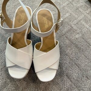 Michael Kors Elegant White Sandals